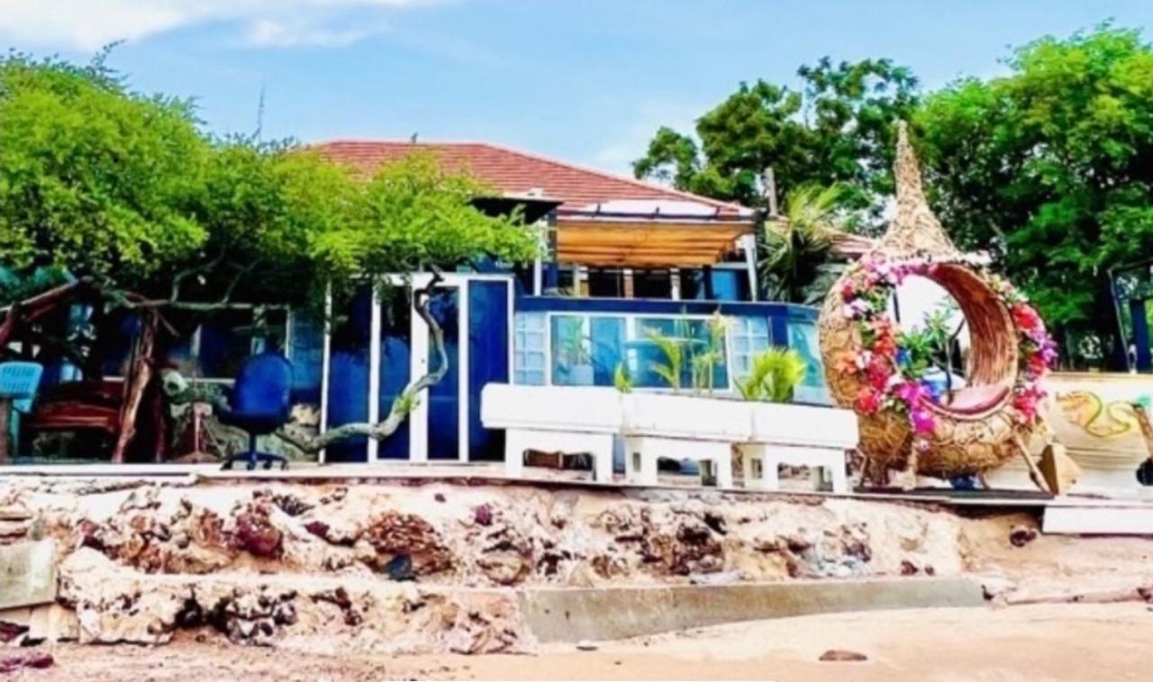 Crystal Sea Villa Koh Larn Exterior foto